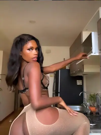 Goddess Laura 👸🏾