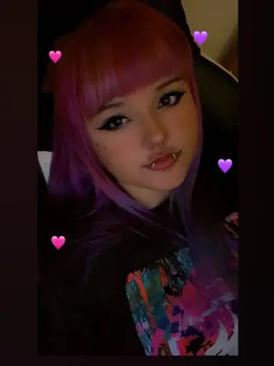 Violet ur gf 🩷‼️