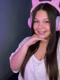 kiki 💜 OnlyFans profile