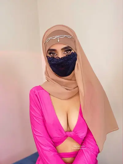Aaliyah Aziz👑