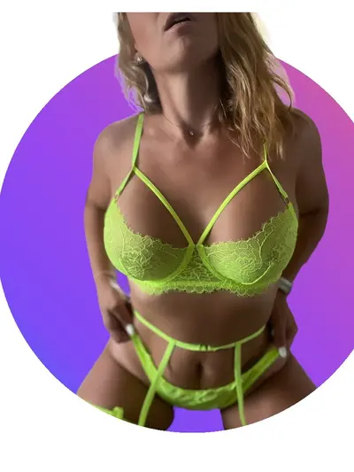 Sexyfuncpl1990