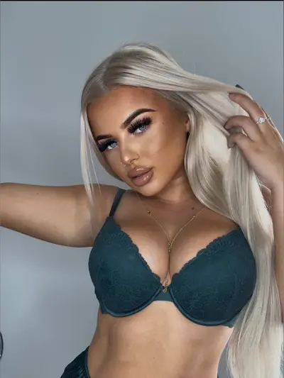 Niamh 🍀
