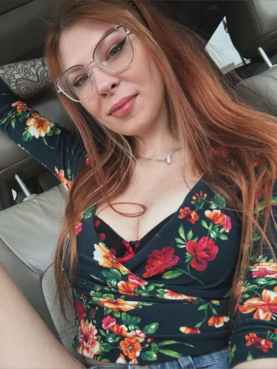 Leslie Lux 💋