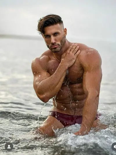 Vlad Parker 