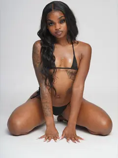 Diaxmond Free 🖤💰