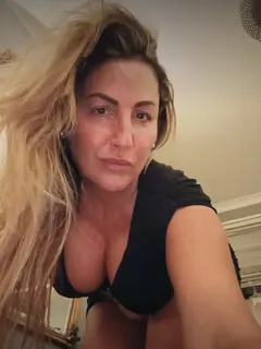 Mama Jamila 😘 OnlyFans profile