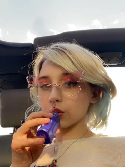 Phoebe Bombay